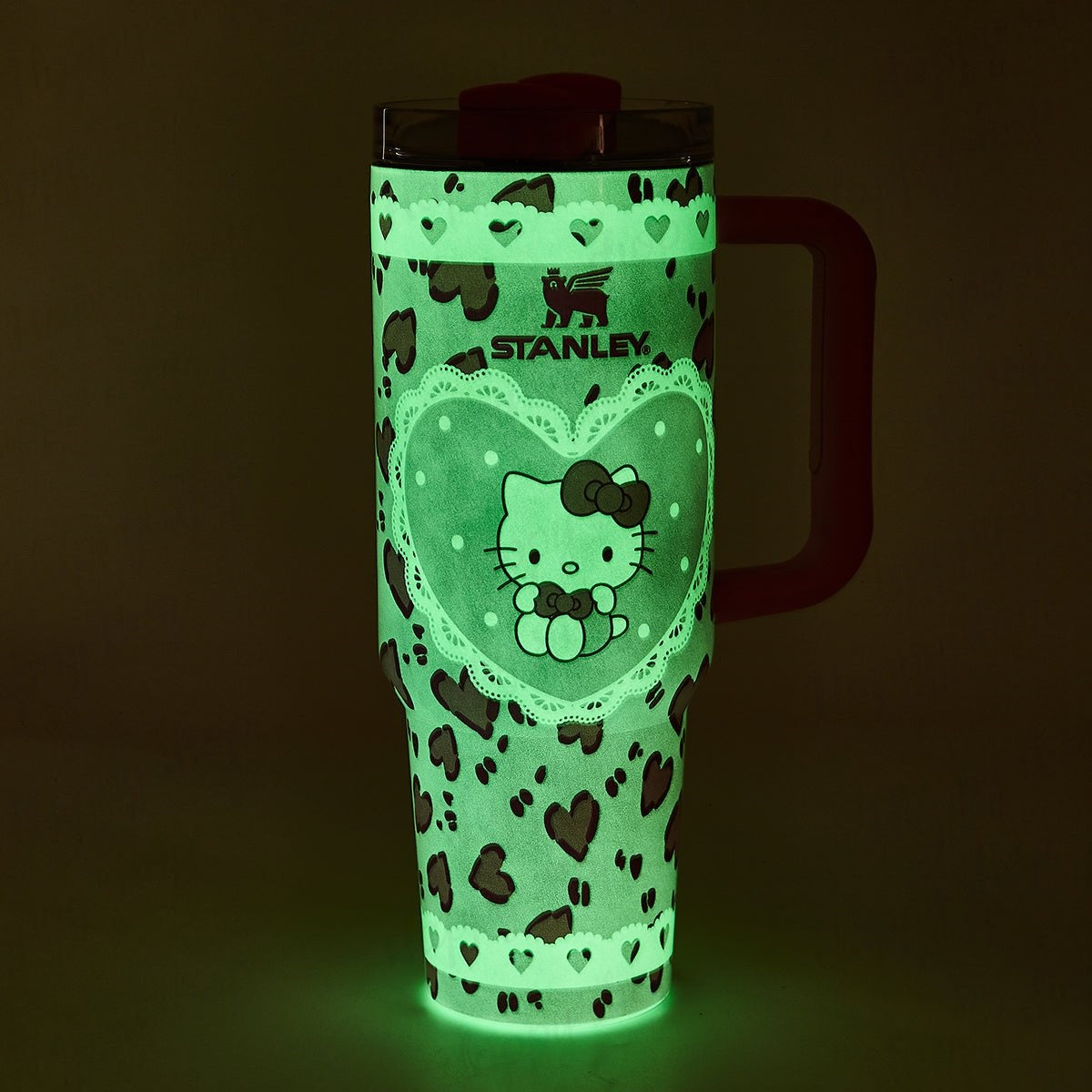 Stanley x Hello Kitty Sweet Hearts Luminous Tumbler-Pink - Limited Edition