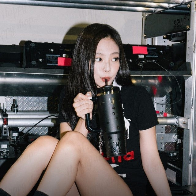 Stanley x JENNIE Midnight Bloom Luxe Quencher Tumbler – Black Limited Edition