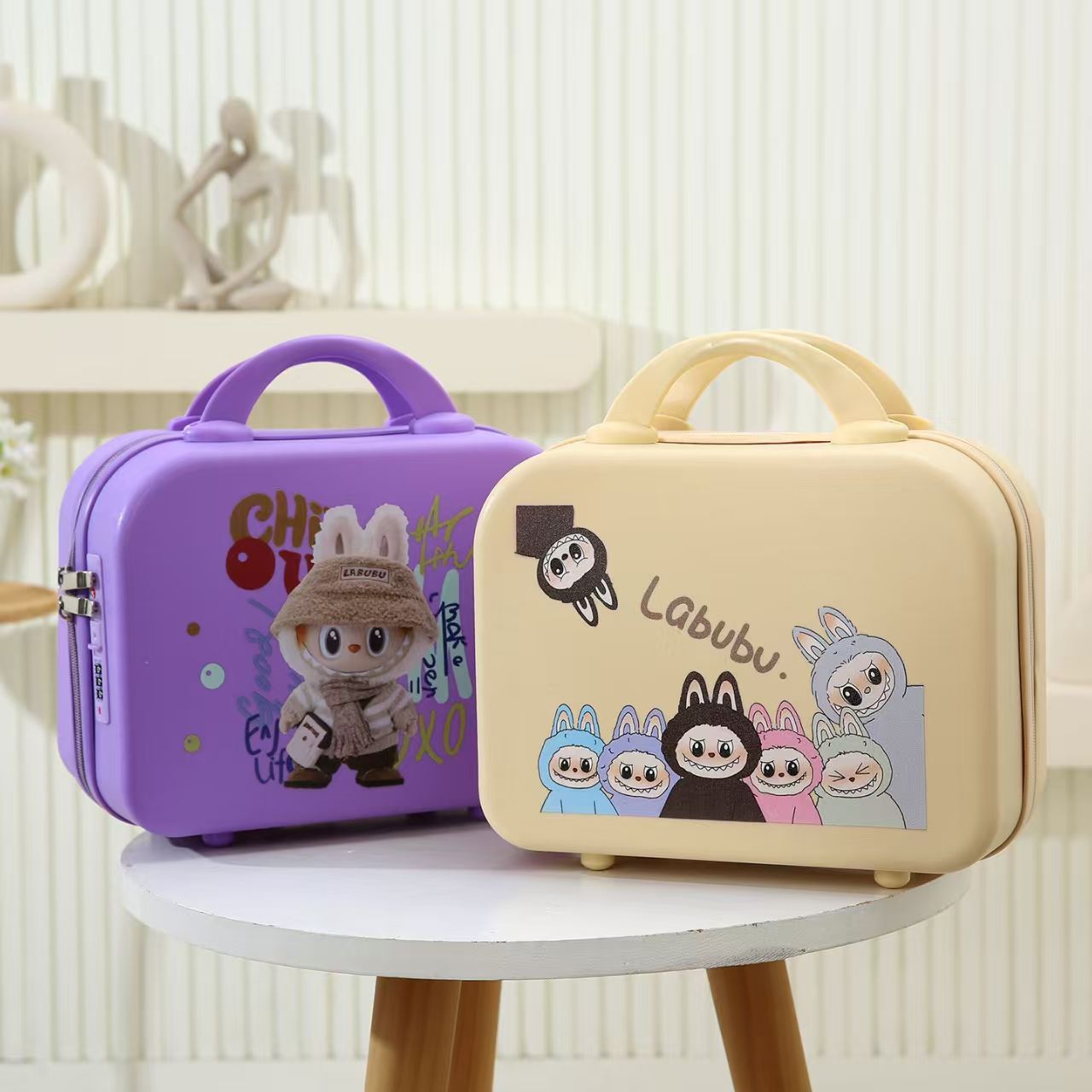 ✦ Sanrio Makeup Case